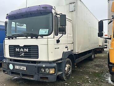 Другой транспорт: Продаю ман 14280 Год:2003 КПП 8 ступка делитель Размер шины 19,5 Блок — 2