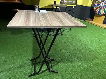 karta: Kvadrat masa, Teksturalı laminat — 1