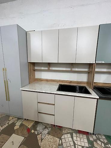 Кухонные гарнитуры: Кухонные гарнитуры современного дизайна - Прямые модули с верхними и — 8