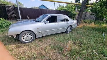 Mercedes-Benz: Mercedes-Benz E-Class: 1997 г., 2.4 л, Механика, Газ, Седан