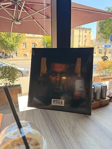 İncəsənət və kolleksiyalar: Məhsul: Vinil plastinka – The Weeknd “After Hours” (LP) Real alıcıya — 2