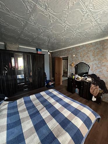 Sale of cottages and houses: Продаётся частный дом с просторным двором и навесом. - Участок — 14