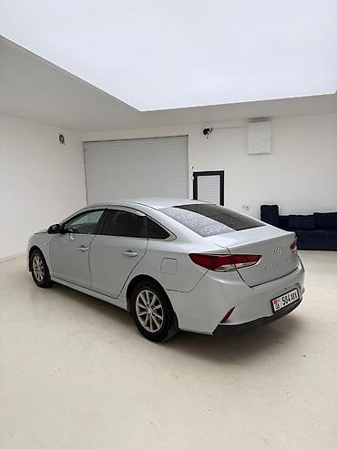 Hyundai: Hyundai Sonata: 2018 г., 2 л, Автомат, Газ, Седан — 5