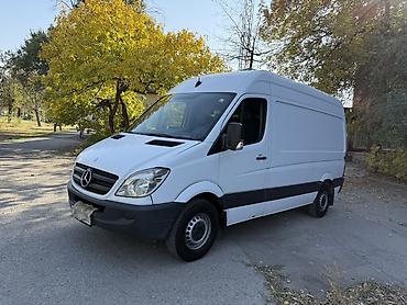 mercedes e200: Mercedes-Benz Sprinter фургон, белый, длинная база и высокий кузов — 2