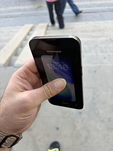 iphone 14 ekran: IPhone 14, Qara, Face ID — 5