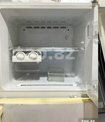 Soyuducular: 2 qapılı Samsung Soyuducu Satılır, rəng - Ağ, Təkərli