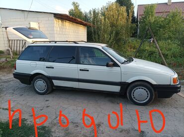 меняю на пассат универсал: Volkswagen Passat: 1990 г., 1.8 л, Механика, Бензин, Универсал