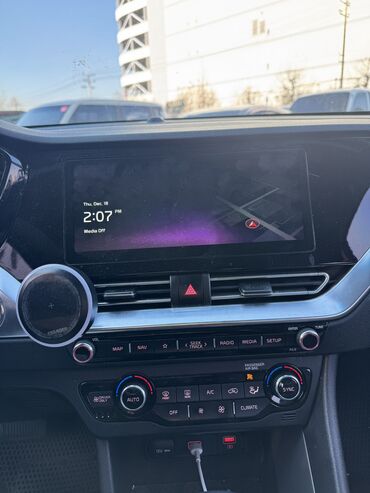 Kia: Kia Niro: 2020 г., 1.6 л, Автомат, Гибрид, Кроссовер — 18