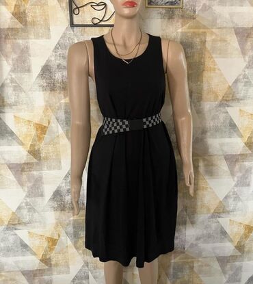 haljine za proleće 2023: M (EU 38), bоја - Crna, Drugi stil, Na bretele