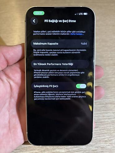 Apple iPhone: IPhone 13, Ağ, Face ID — 8