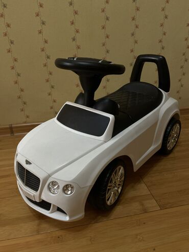 chasy bentley original: Детский автомобиль „BENTLEY“, в отличном состоянии в игрушке все