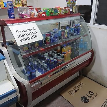 Soyuducu avadanlığı: Vitrin soyuducu tecili satilir 400azn. Unvan Ramana savxoz Nigaz — 1