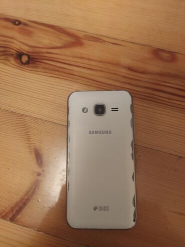 Samsung: Samsung Galaxy J2 2016, 8 GB, rəng - Ağ