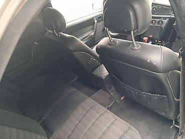 mercedes 208 d: Mercedes-Benz 190 (W201): 2 l | 1990 il Sedan — 2