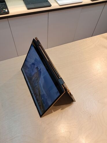 экран для компьютера: Ультрабук, MSI, 16 ГБ ОЗУ, 14 ", Новый, память SSD