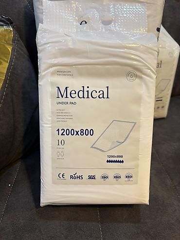 tibbi uniforma: Razmer L 10dene. Xl razmer uşaqlar üçün 60 dənə pampers. Mələfə hər — 3