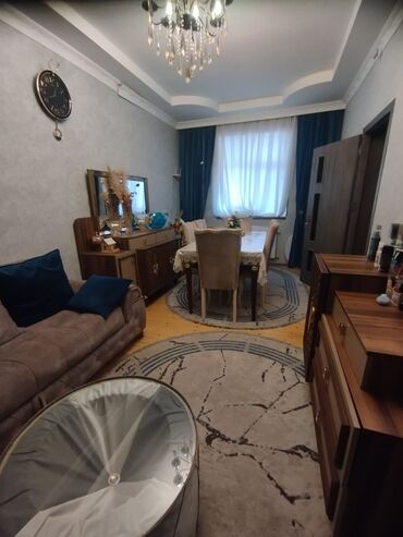 Həyət evləri və villaların satışı: Binəqədi qəs. 4 otaqlı, 100 kv. m, Yeni təmirli — 2