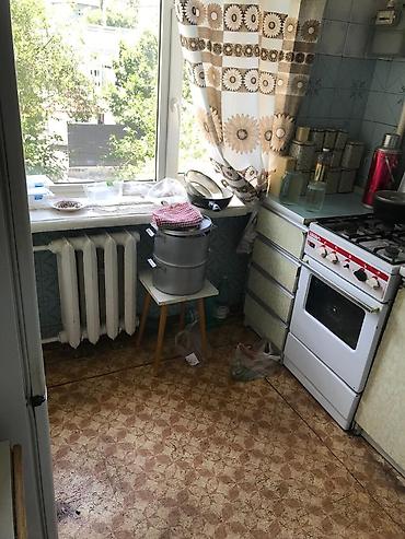 2 комнаты, 42 м², Космос Хрущевка, 3 этаж, Старый ремонт at lalafo.kg 2 комнаты, 42 м², Космос Хрущевка, 3 этаж, Старый ремонт