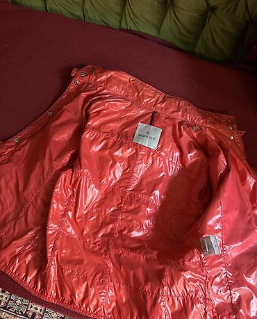 duti massimo: Moncler ženska jakna,koral crvena, lagana i sjajna završna obrada. - — 4