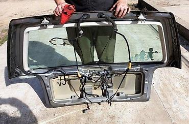 tamic na prodaju: PETA VRATA VW PASAT B5.5 KARAVAN MIŠ SIVA SA STAKLOM LD7W | Peta — 3