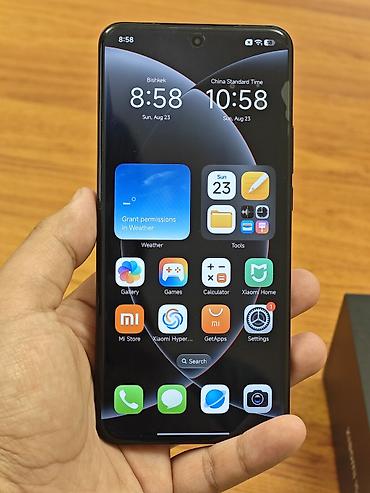 Xiaomi, 15 Ultra, Б/у, 256 ГБ, цвет - Черный, 2 SIM at lalafo.kg Xiaomi, 15 Ultra, Б/у, 256 ГБ, цвет - Черный, 2 SIM