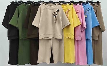 Kompleti: 💫New collection💫

⚜️Univerzalna velicina
⚜️Cena 3500 din — 12