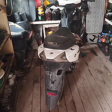 Mopedlər,skuterlər: Mopedlər,skuterlər — 1