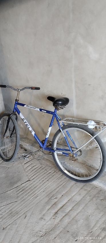 velosiped 28 type 1: Stels Navigator 335 velosipedi - Çərçivə: polad, klassik şosse/şəhər — 1