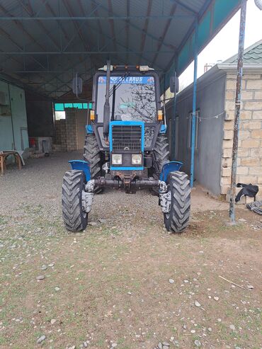 Traktorlar: Traktor Belarus (MTZ) MTZ82, 2015 il, 89 at gücü, motor 9.9 l, İşlənmiş