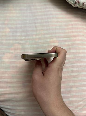 Apple iPhone: IPhone 16 Pro Max, Б/у, 512 ГБ, Desert Titanium, Защитное стекло, 93 % — 6