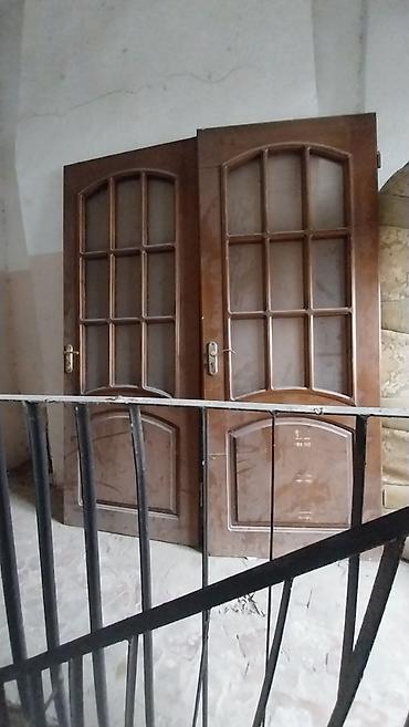 Otaq qapıları satılır 2 ədəd
