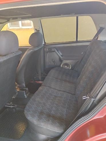 ровер 400: Volkswagen Golf: 1994 г., 1.6 л, Хэтчбэк — 8