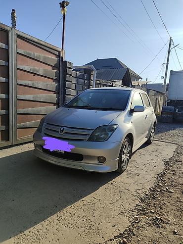 bid e5: Toyota Ist: 2004 г., 1.5 л, Автомат, Бензин — 2