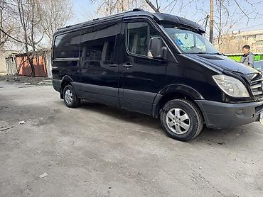 mercedesbenz sprinter 2000: Легкий грузовик, Mercedes-Benz, Стандарт, 2 т, Б/у — 1