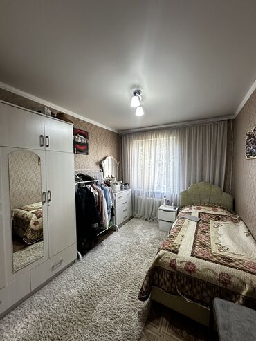 Продажа домов: Полдома, 69 м², 3 комнаты, Собственник — 4