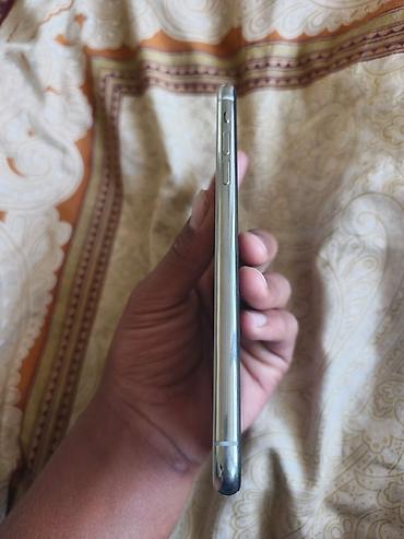 Apple iPhone: IPhone 11 Pro Max, 256 ГБ - Модель: iPhone 11 Pro Max (номер модели — 6