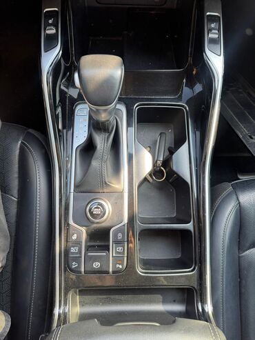 Kia: Kia Sorento: 2020 г., 2.2 л, Автомат, Дизель, Внедорожник at lalafo.kg — 22 Kia: Kia Sorento: 2020 г., 2.2 л, Автомат, Дизель, Внедорожник — 22