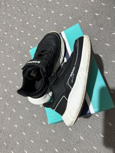 Детская обувь: Детские обуви Б/У Цены указаны на фотках. Не звонить ‼️‼️‼️ Пишите в — 4