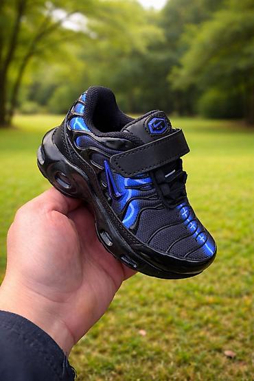 only jakne: Nike air max tn dečije patike crno plave NOVO Novo Brojevi 25 do 30 — 1