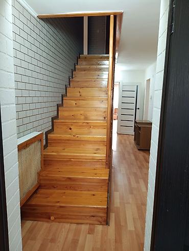 Продажа коттеджей и домов: 🏡 Продаётся двухэтажный кирпичный дом в п. Манас 📍 Недалеко от — 24