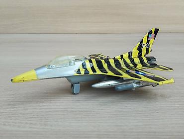 Игрушки: Машинки и самолёты. Очень дёшево. Продаю игрушки, те - что на фото в — 14