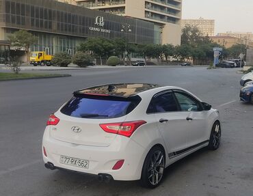 Hyundai: Hyundai i30: 1.6 л | 2015 г. Хэтчбэк