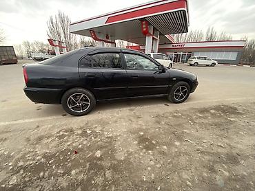 Mitsubishi: Mitsubishi Carisma: 2004 г., 1.6 л, Механика, Бензин, Седан — 4