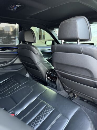 BMW: BMW 5 series: 2018 г., 4.4 л, Бензин, Седан — 9