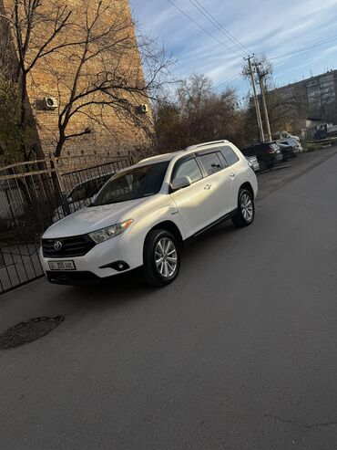 Toyota: Toyota Highlander: 2010 г., 3.3 л, Автомат, Гибрид, Внедорожник