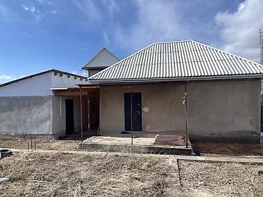 Продажа коттеджей и домов: Срочно продаю дом в Караколе Хоз постройка имеется На участке at lalafo.kg — 3 Продажа коттеджей и домов: Срочно продаю дом в Караколе Хоз постройка имеется На участке — 3