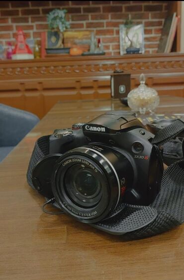 canon m50 qiymeti: Fotoaparat (Canon)satilir qiymeti 180 manat Unvan Novxani