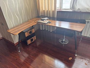 Ofis dəst mebeli: Ofis mebel dəsti Tərkib: - L formalı iş masası: taxta teksturalı üst — 1