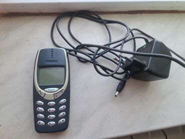 Nokia: Nokia 3310, rəng - Göy, Düyməli