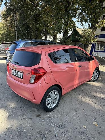 с номерами: Chevrolet Spark: 2017 г., 1 л, Вариатор, Бензин, Хэтчбэк — 2